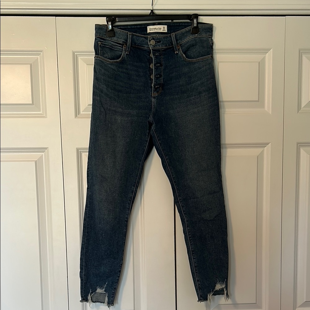 Abercrombie high rise skinny jean